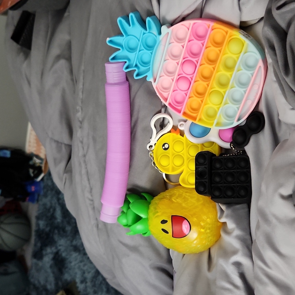 Fidget toys - Picture 2 of 2
